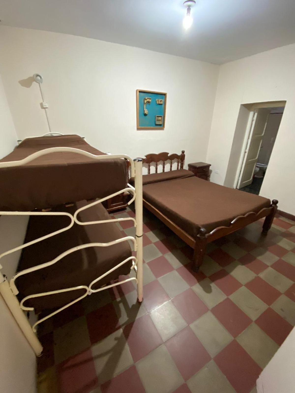 Hostal La Pachamama Salta Buitenkant foto