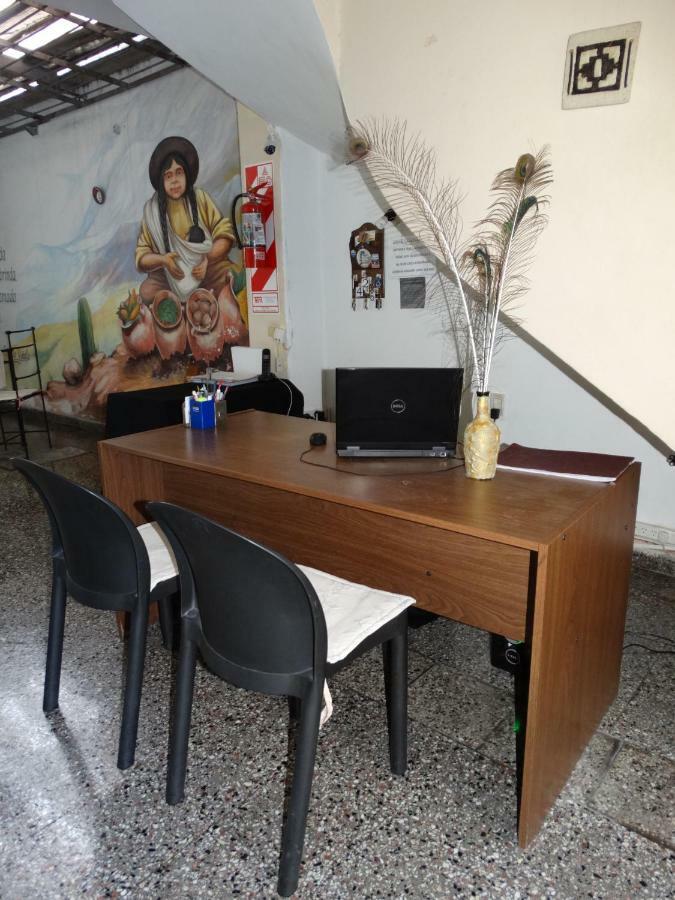 Hostal La Pachamama Salta Buitenkant foto